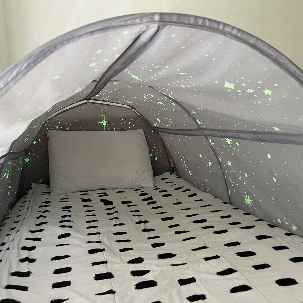 The Original DreamFort - With Glow In The Dark Stars! (FULL SIZE)